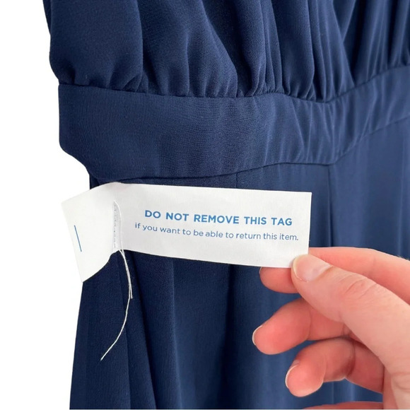 Fame & Partners NWT XS Jumpsuit Navy Tiered Ruffle Wide Leg V-Neck Open Back - Picture 8 of 11